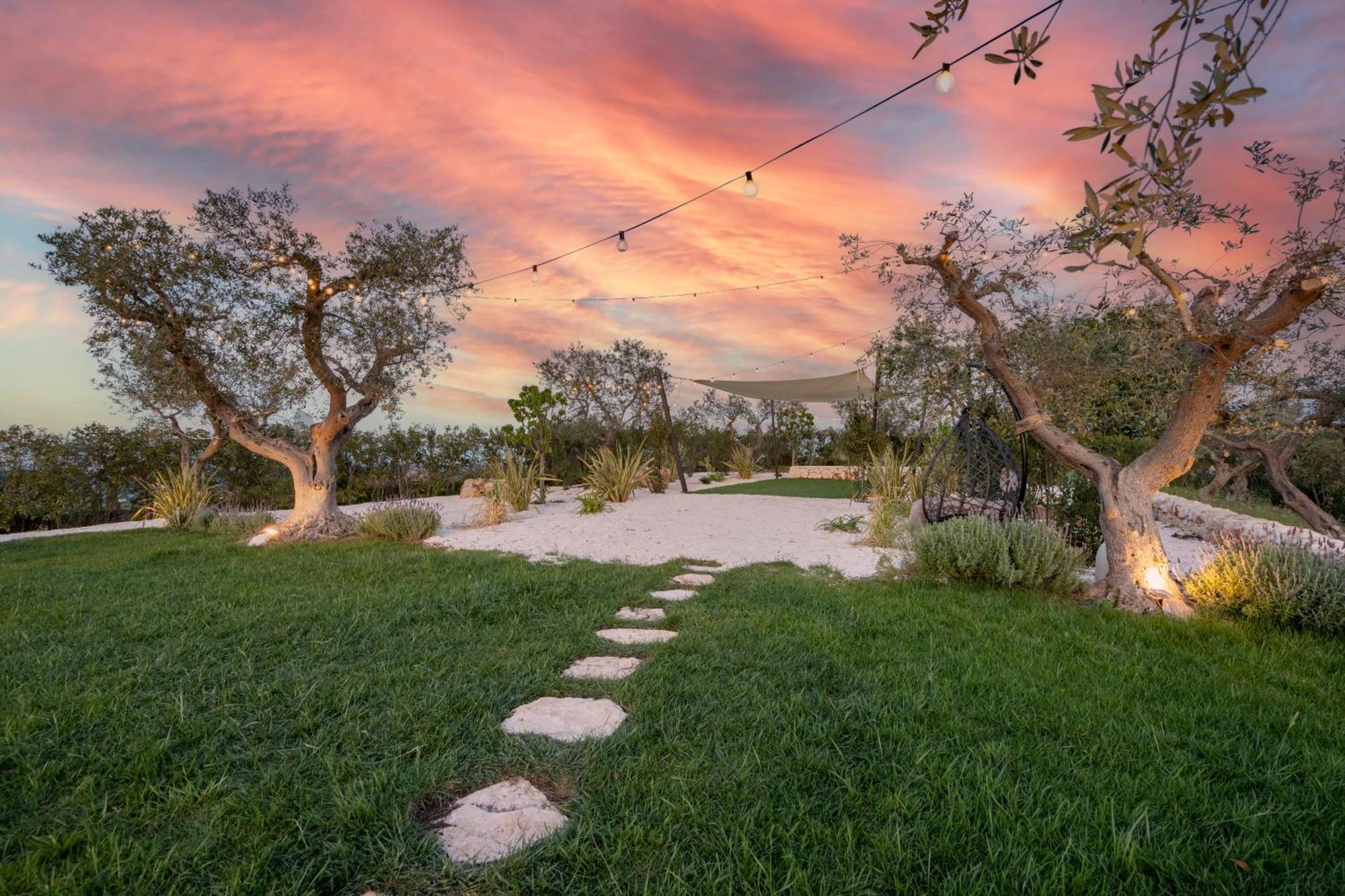 Trullo Perla Greta - Luxury Country Villa & Private Heated Pool Alberobello Esterno foto